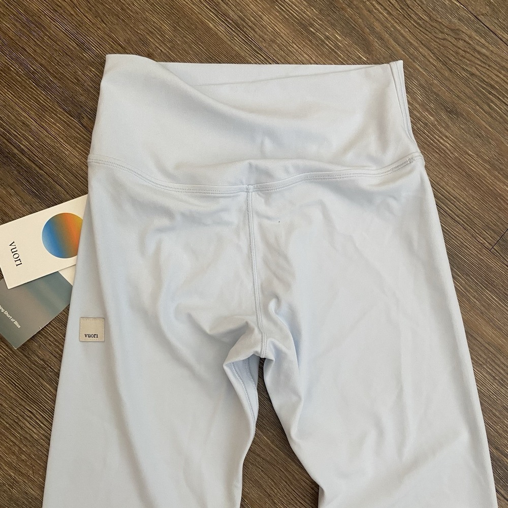 VUORI Light Mist Blue All The Form Supersoft Bliss Blend Legging XSMALL NEW! - Picture 7 of 9
